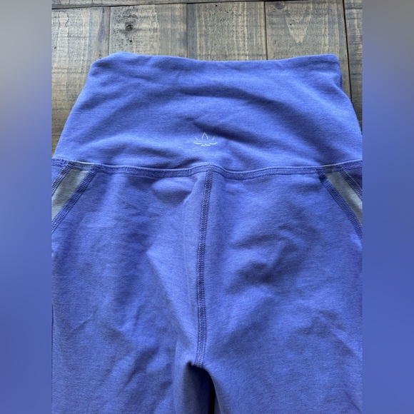 Beyond Yoga Leggings - Picture 4 of 5